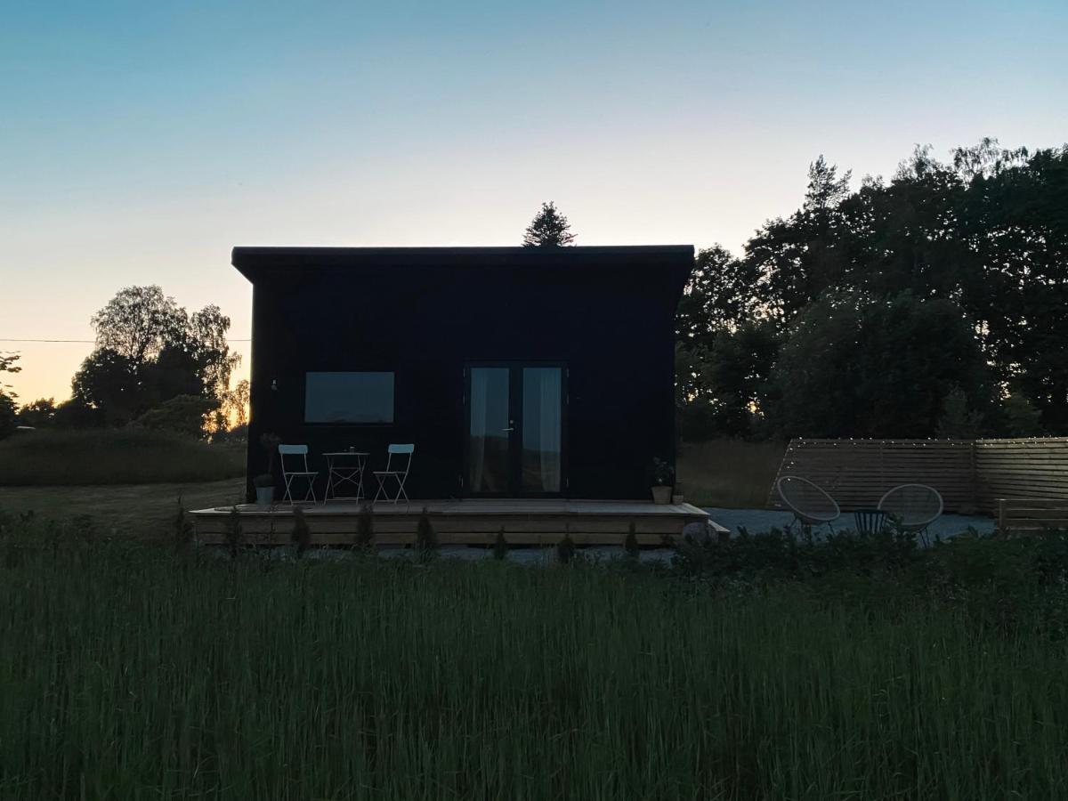 Field View Cabin Orebro Exterior photo